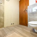Tatil Evi Urbana With Pool Zadar