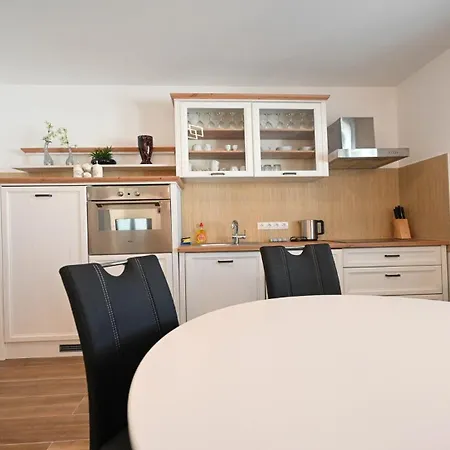 Urbana With Pool Holiday home Zadar