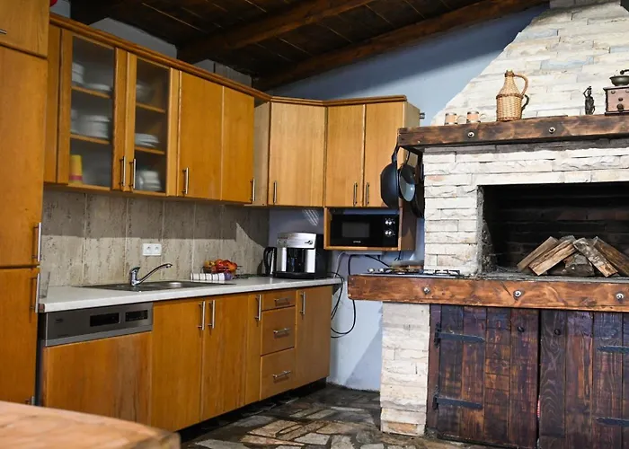 Urbana With Pool Vikendica Zadar