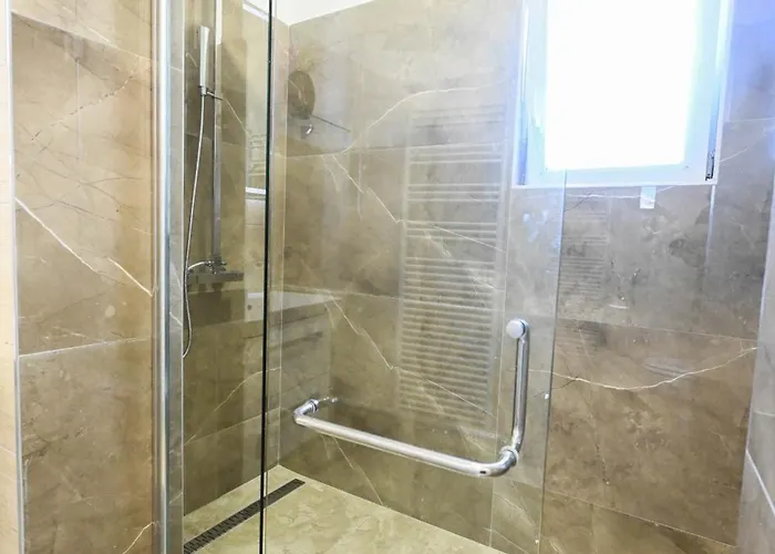 Vikendica Urbana With Pool Zadar